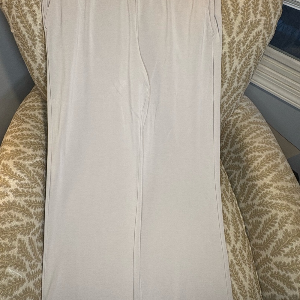 Athleta Cream Pull On Causal Wide Leg Pants